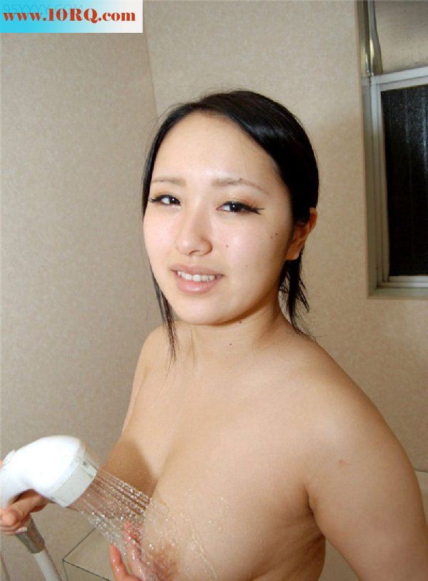 堂姊小玲再度风骚 打飞机进她的身体2[15P]